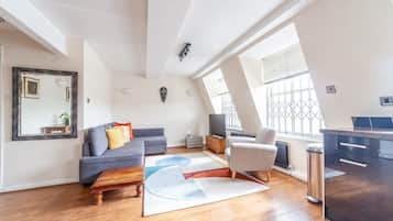 Apartment | Living room