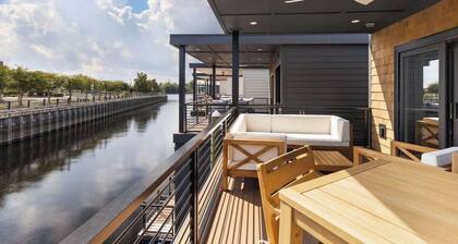 Adrift @ The Cove Riverwalk Villas