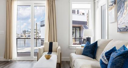 Adrift @ The Cove Riverwalk Villas