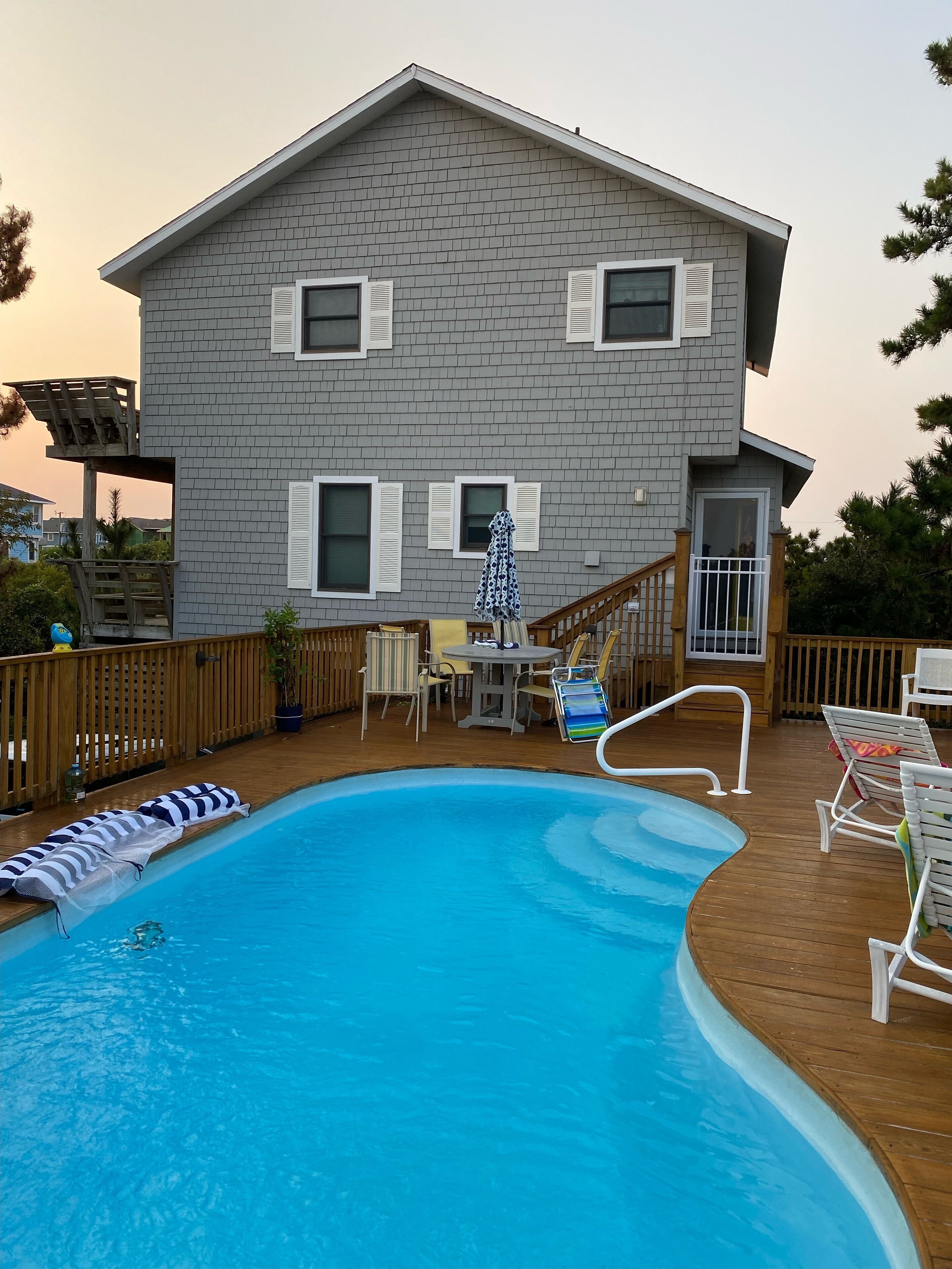 NEW LISTING: AnnaSea: Classic beach house, steps from ocean, private pool!