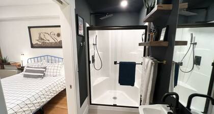 "The Tribute" a flat from Creature and Bloom