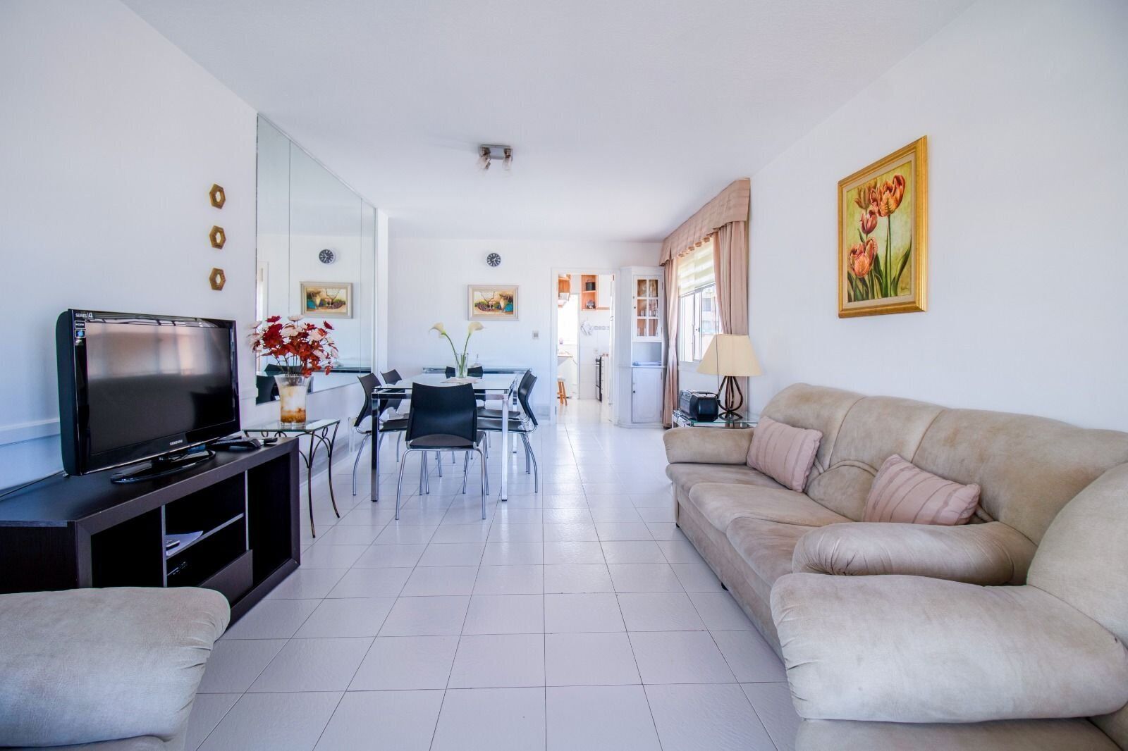 Appartamento | Area soggiorno | TV 40 pollici con canali satellitari