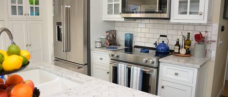 Luxury Condo | Private kitchen