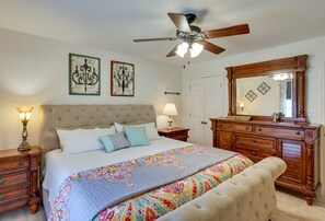 4 Schlafzimmer, Bügeleisen/Bügelbrett, Reisekinderbett, kostenloses WLAN