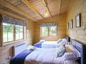 2 chambres, Wi-Fi gratuit, draps fournis