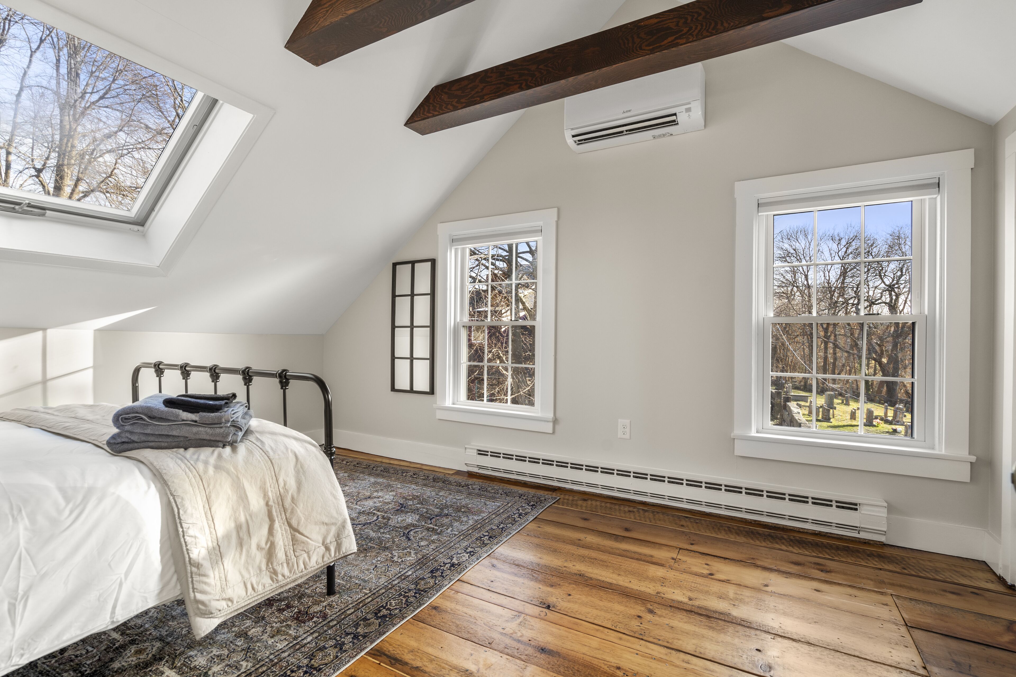 2 chambres, fer et planche à repasser, Wi-Fi gratuit, draps fournis