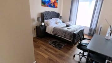 2 bedrooms, iron/ironing board, free WiFi, bed sheets