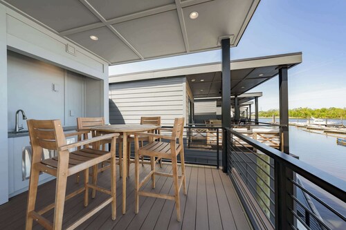 Explore at The Cove Riverwalk Villas