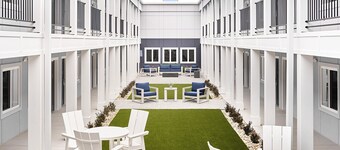 stayAPT Suites Tallahassee-Capitol