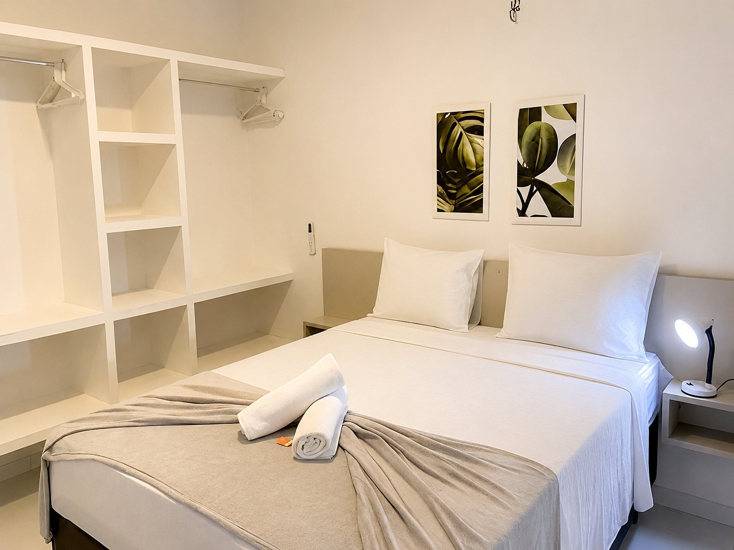 Apartment | 2 bedrooms, premium bedding, desk, laptop workspace