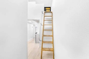 Interior - THIS is the ONE! (Islamorada)