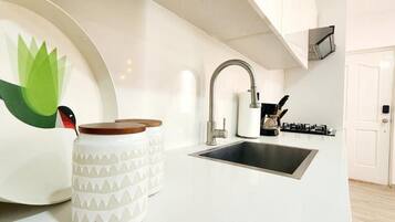 Chalet | Private kitchen | Fridge, cookware/dishes/utensils, cleaning supplies