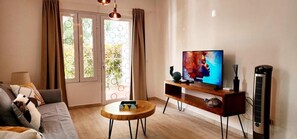 Chalet | Living area - Apartamento Bayahibe Con Terraza (San Rafael del Yuma)