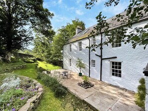 Exterior - 4 bedroom accommodation in Applecross (Applecross)