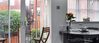 3 bedroom accommodation in Southport