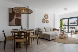 Dining - Casa Isa - Luxury Penthouse Seaview (Estepona)