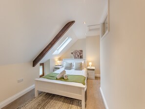 5 chambres, Wi-Fi gratuit, draps fournis