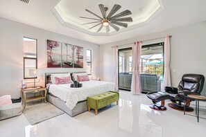 3 Schlafzimmer, Schreibtisch, Bügeleisen/Bügelbrett, Reisekinderbett