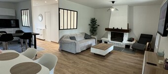 Maison de Campagne Dans un Domaine Privé