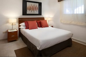 2 chambres, fer et planche Ă repasser, Wi-Fi, draps fournis