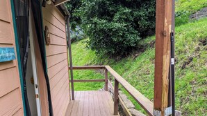 Unclassified image, 2 of 17, button - a Cozy Little Cottage with the Nice View of the Surroundings  (Gold Beach)