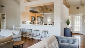 Unclassified image, 5 of 58, button - All yours! Tranquil & serene Hill Country family home on Lake Travis in Austin.  (Lakeway)