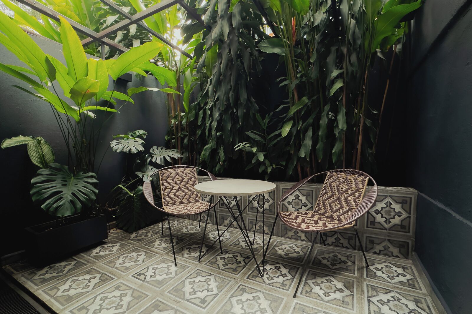 Suíte design, 1 cama King, varanda | Terraço/pátio