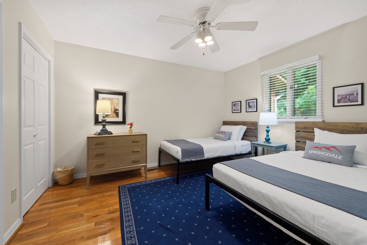 Hemlock at Springdale Resort | Hypo-allergenic bedding available, iron/ironing board, WiFi (free)