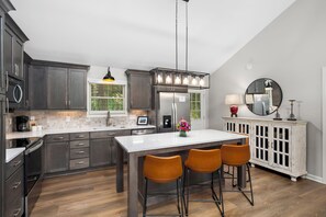 Hummingbird | Private kitchen