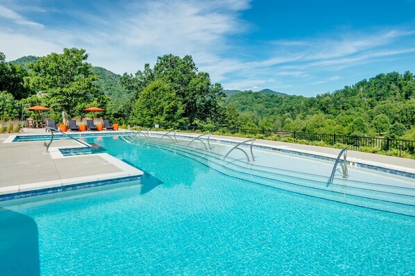 Seasonal outdoor pool