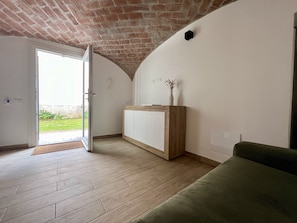 Interior - Apartment in a cave (Novi Ligure)