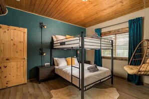 3 habitaciones, cuna de viaje, wifi y ropa de cama