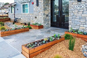 Entrada de la propiedad