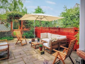 Terrace/patio - 3 bedroom accommodation in Keswick, Northern Lake District (Keswick, Northern Lake District)