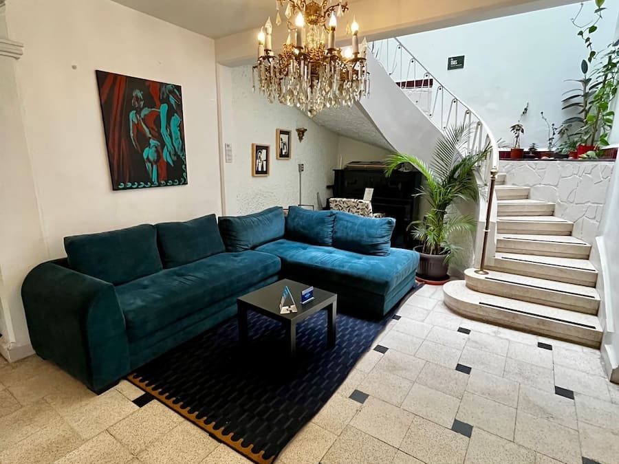 Quarto família, 2 quartos | Área de estar | Livros