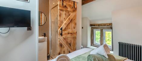 2 chambres, Wi-Fi gratuit, draps fournis