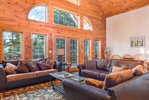 Télévision, livres, vidéothèque