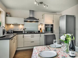 Diskmaskin och barnstol