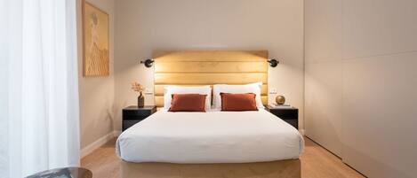 3 bedrooms, iron/ironing board, WiFi