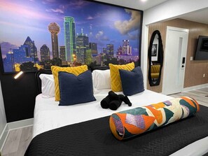 Desk, WiFi, bed sheets