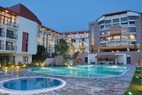 Piscina a l'aire lliure