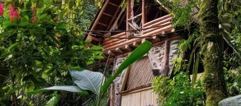 Eco-Crystalline River Eco-Cabin/Hammocks/Fire Pit