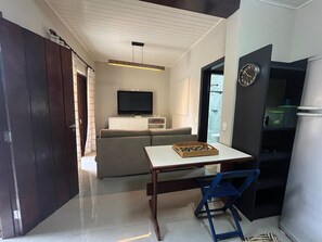 Interior - Wilderness home (Campos do Jordão)