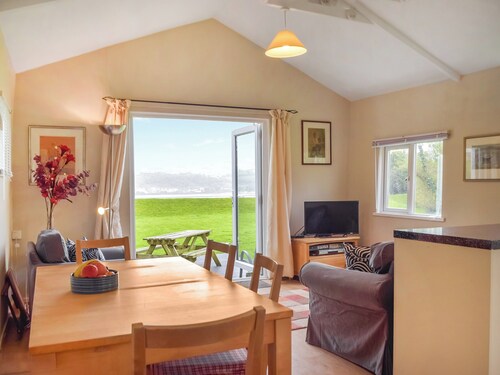 2 Schlafzimmer Unterkunft in Llansteffan