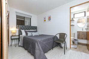 2 bedrooms, free WiFi, bed sheets - Apartment Near Water Park Juan Pablo II @Medellin (Antioquia)