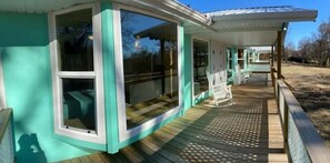 Terrace/patio - Cottage 2/Roaring River/TRL/EurekaSprings/Wi-Fi (Eagle Rock)