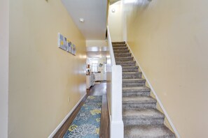 Interior - Cozy East Pittsburgh Home - 7 Mi to Frick Park! (East Pittsburgh)