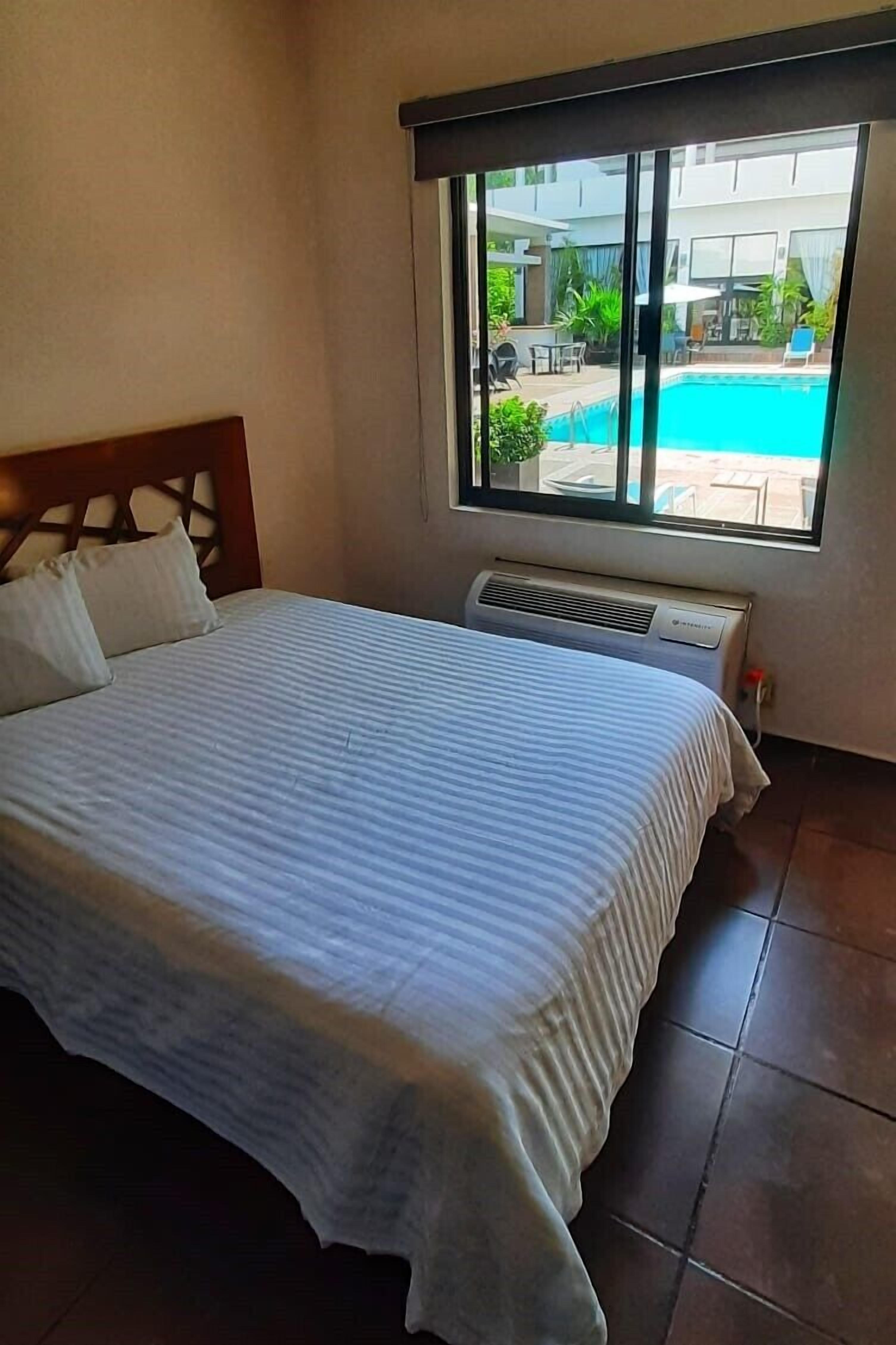 Standard Room | In-room safe, blackout drapes, free WiFi