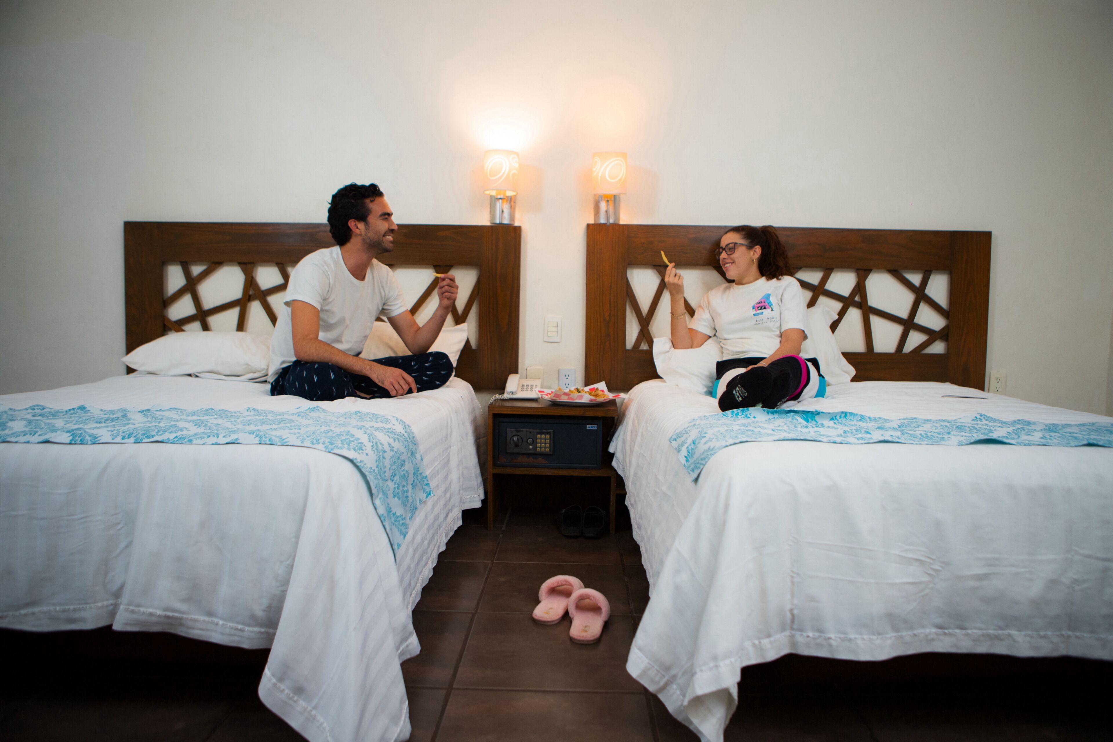 Habitación estándar | Caja fuerte, cortinas opacas, wifi gratis