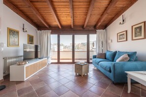 TV - Greta House 2 San Benedetto (Cagliari)